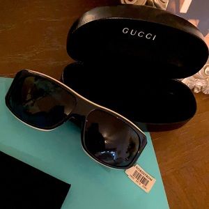 Men’s Gucci glasses